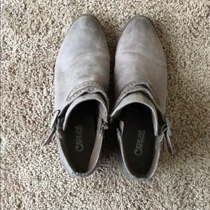 Women's ankle booties